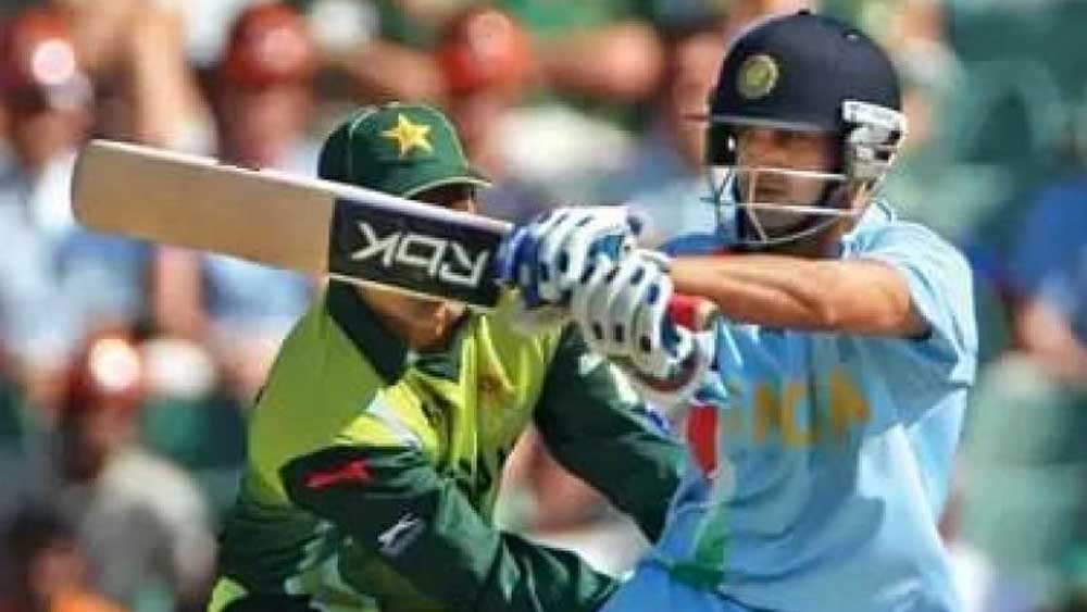 ২০০৭ সালেই ক্রিকেট বিশ্বকাপে গম্ভীরের সুযোগ পাওয়া কার্যত নিশ্চিত ছিল। কিন্তু শেষ মুহূর্তে তিনি বাদ পড়েন। গম্ভীর পরে জানান, এর ফলে মানসিক ভাবে এতটাই ভেঙে পড়েন, তিনি ক্রিকেট খেলা ছেড়ে দেওয়ার কথাও ভেবেছিলেন।