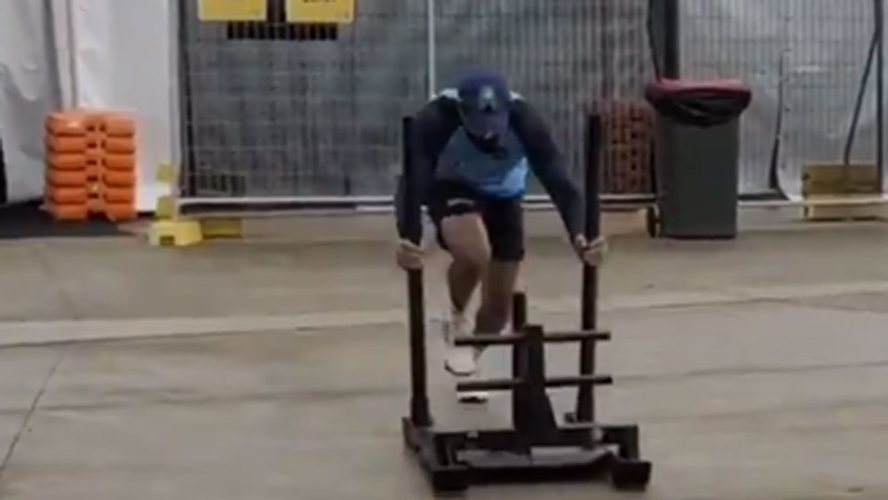 এ সবের মধ্যেই চলছে অনুশীলন। আর অনুশীলনের ফাঁকে টিম স্পিরিট ধরে রাখার যাবতীয় ব্যবস্থাপনা তো রয়েইছে।