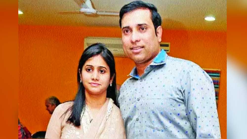 ২০০৪ সালে শৈলজাকে বিয়ে করেন লক্ষ্মণ। তাঁদের মেয়ের নাম অচিন্ত্যা এবং ছেলের নাম তাঁরা রেখেছেন সর্বজিৎ। লক্ষ্মণ এবং শৈলজার সফল দাম্পত্য প্রমাণ করেছে, সত্যভামার অনুমান নির্ভুল ছিল। তাঁর ছেলের যোগ্য জীবনসঙ্গী হতে পেরেছেন শৈলজা। ক্রিকেট কেরিয়ারের নানা ওঠাপড়ায় তিনিই ছিলেন স্বামীর মানসিক শক্তির অন্যতম উৎস।