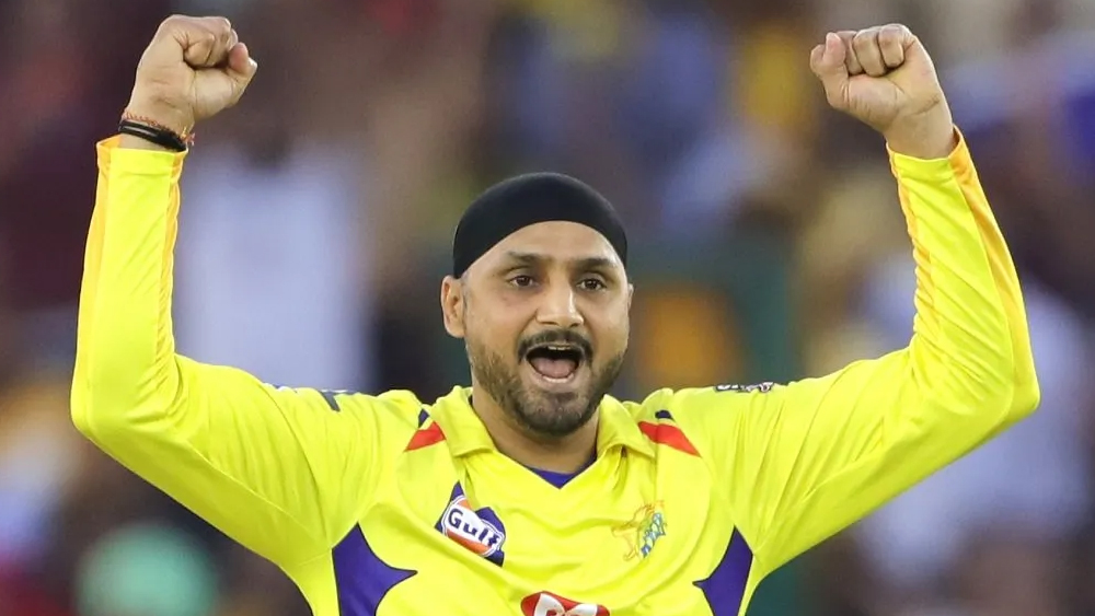 নতুন দলে সুযোগ পেলে তিনি আজও চাইবেন নিজেকে মেলে ধরতে। তাঁর কব্জির ভেল্কি দেখানোর সুযোগ আরও একবার চাইবেন তিনি।