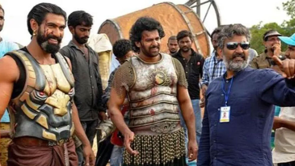 ২০১৭ সালে মুক্তি পাওয়া ছবি ‘বাহুবলী ২’ হল প্রথম ভারতীয় ছবি, যেটি ১০০০ কোটির বেশি ব্যবসা করেছে। জলের নীচে শ্যুটিং হওয়া ছবি ‘দ্য গাজি অ্যাটাক’-এও অভিনয় করেন ডাগ্গুবতী। অভিনয় এবং প্রযুক্তিগত দিক, সব বিষয়েই দর্শকদের নজর কেড়েছিল ছবিটি।