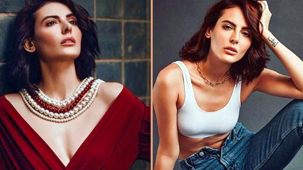 রমজান মাস চলছে। আর এ সময় বিকিনি পরে সোশ্যাল মিডিয়ায় ছবি দিয়ে মন্দানা তাঁর অনুরাগীদের ভাবাবেগে আঘাত করেছেন বলে অভিযোগ করে সোশ্যাল মিডিয়ার একটা বড় অংশ। মন্দানার রুচি নিয়েও প্রশ্ন ওঠে নানা মহলে।