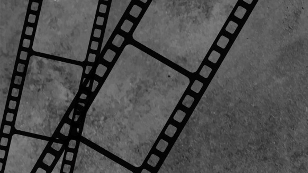 তাঁর প্রথম অভিনীত ফিল্ম ১৯২২ সালে ‘বীর অভিমন্যু’। এর ৪ বছর পর তিনি ‘ফাতিমা ফিল্মস’ গড়ে তোলেন। সেটাই পরে ভিক্টোরিয়া ফাতিমা ফিল্মস নামে পরিচিত হয়।