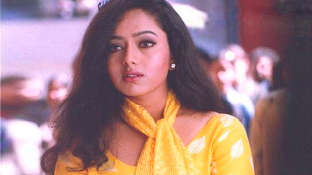 সৌন্দর্যের মৃত্যুর ৮ বছর পরে তাঁর উইল নিয়ে বিতর্ক তীব্র হয়। বিয়ের ২ মাস আগে নিজের স্থাবর ও অস্থাবর সম্পত্তির উইল করেছিলেন তিনি। এর ১ বছর পরেই তাঁর মৃত্যু হয়।