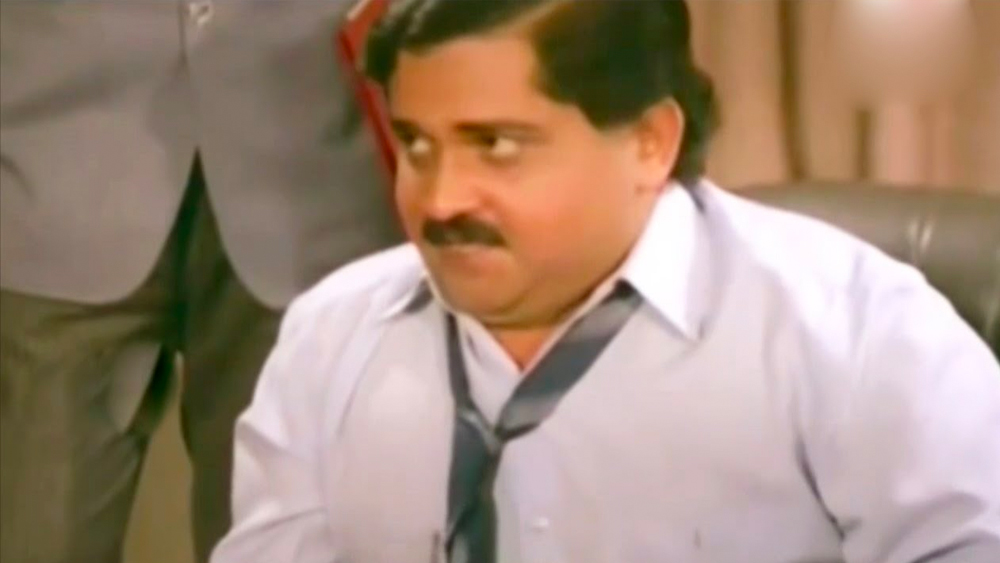 হিন্দি ফিল্মের কমেডিয়ান হিসাবেই পরিচিত তিনি। ৩৪ বছরের কেরিয়ারে একই উচ্চতায় বিরাজ করে চলেছেন তিনি।