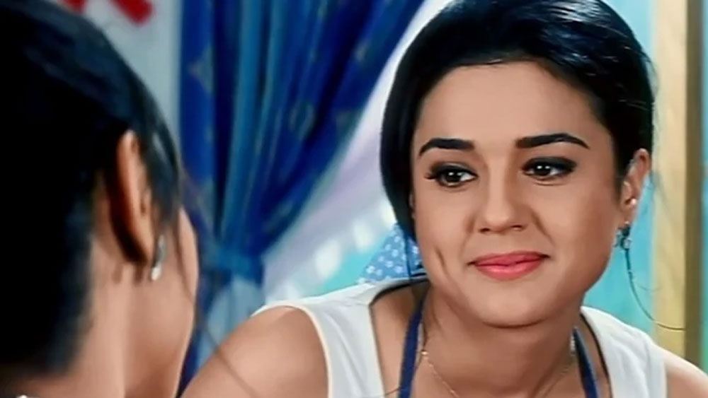 প্রীতি জীবনে যত রকম বিতর্কে জড়িয়েছেন, তার মধ্যে অন্যতম হল এমএমএস কাণ্ড। যার নেপথ্যে ছিল মাফিয়ার বিরুদ্ধে আদালতে প্রীতির সাক্ষী দেওয়া।