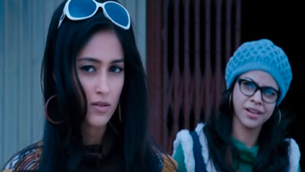 ছোট পর্দায় পরিচিতি বাড়তে থাকার সঙ্গে ডাক আসে বড় ব্যানারে। ২০১২-এ ‘বরফি’ এবং তার ২ বছর পরে সুমনা অভিনয় করেন ‘কিক’ ছবিতে। দু’টি ছবি মিলিয়ে রণবীর কপূর, প্রিয়ঙ্কা চোপড়া, সলমন খানের মতো তারকার সঙ্গে স্ক্রিন শেয়ার করেন তিনি।