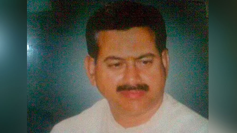 মাফিয়া যুদ্ধের কুৎসিত চেহারাটা প্রকাশ্যে এসে পড়ে যখন মুখতারের বিরোধী গোষ্ঠীর সঙ্গে তাঁর রেষারেষিটা তুঙ্গে ওঠে। মুখতারের প্রধান প্রতিপক্ষ সে সময় গাজিপুর জেলার মহম্মদাবাদ বিধানসভা কেন্দ্রের বিজেপি বিধায়ক কৃষ্ণানন্দ রাই। দেওবন্দ বিধানসভা কেন্দ্রের বিজেপি বিধায়ক ব্রজেশ সিংহের সঙ্গে হাত মিলিয়ে মুখতারকে কড়া টক্কর দিচ্ছিলেন কৃষ্ণানন্দ।