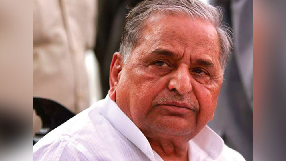 উত্তরপ্রদেশের রাজনৈতিক মহলের একাংশের অভিযোগ, সমাজবাদী পার্টির পরোক্ষ মদতের লাভ পেয়েছিল মুখতার-মুন্নার দলবল।