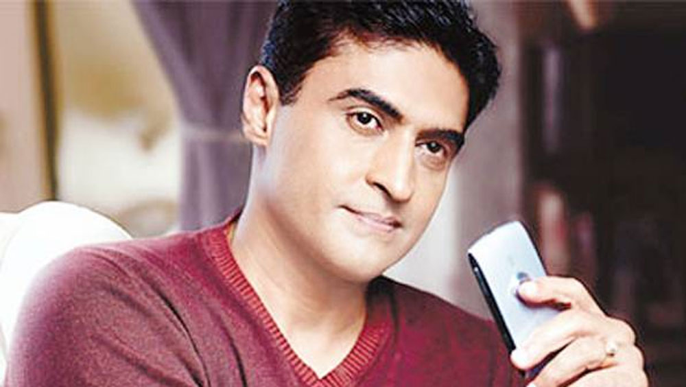 এমন একজন ভাল অভিনেতার থেকে কেন বলিউড মুখ ফিরিয়ে নিল? কেন এখন আর সে ভাবে কাজ পান না মোহনীশ?