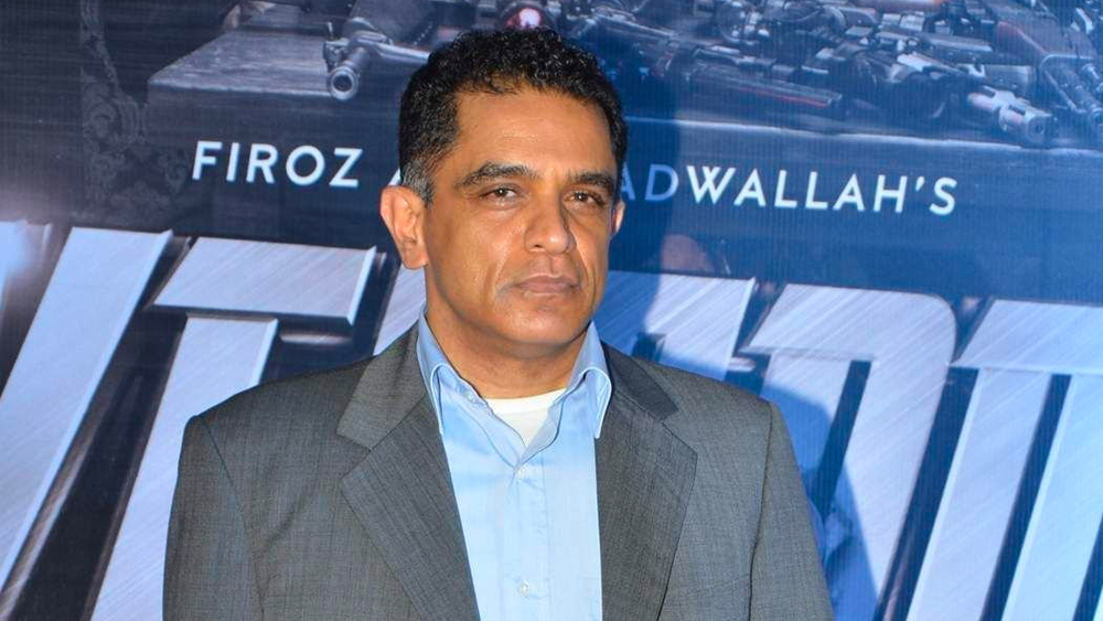 ২০০৯-’১০ অর্থবর্ষে ৮ কোটি ৫৬ লক্ষ টাকা আয়কর দিতে দেরি করায় ফিরোজ নাদিয়াদওয়ালার ৩ মাসের কারাদণ্ডের
নির্দেশ হয় ২০১৯ সালে।