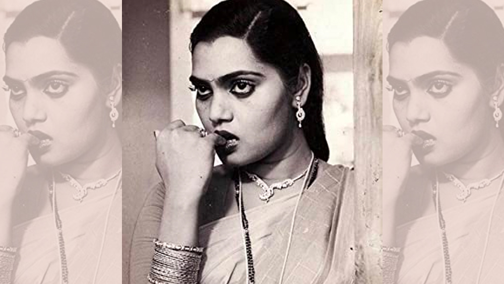 ছোট থেকেই তাঁর জীবন ছিল কষ্টে ভরা। প্রচুর ওঠাপড়া সামলে তিনি ইন্ডাস্ট্রিতে নিজের জায়গা পাকা করেছিলেন।