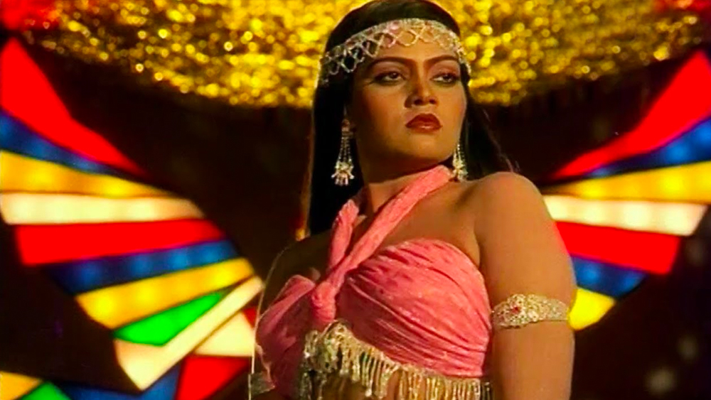 এ রকমই ছিলেন সিল্ক। তবে তাঁর ভক্তের সংখ্যা যতটা ছিল, তাঁর বন্ধুর সংখ্যা ততটাই কম ছিল। কম কথা বলা সিল্কের হাতেগোনা কয়েক জন বন্ধু ছিলেন। তাঁদের কাছ থেকে জানা যায়, সিল্ক ছিলেন শিশুর মতো নরম মনের মানুষ।