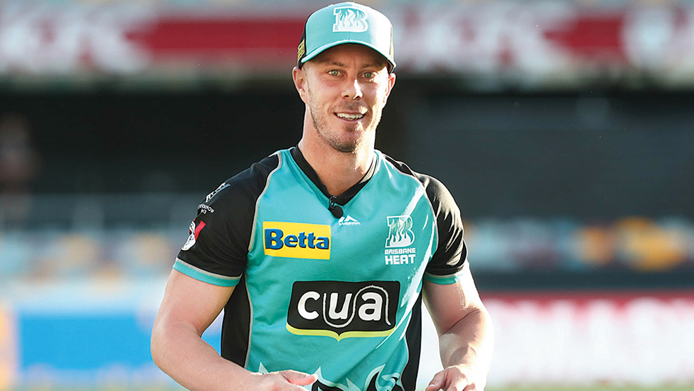 মুম্বই দলে তাঁকে না রাখার সম্ভবনাই বেশি। নিলামে সুযোগ পেলে তাঁকে নিতেই পারে কলকাতা। শুভমনের সঙ্গে ওপেনে ঝড় তুলতেই পারেন তিনি।