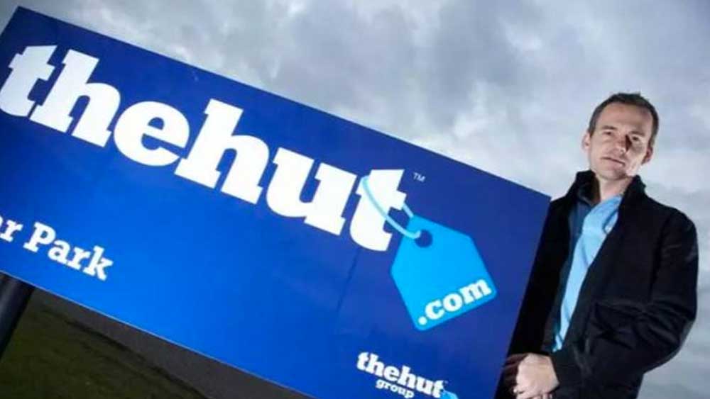 ২০০৪ সালে ম্যাথু তৈরি করেন ‘দ্য হাট গ্রুপ’। প্রথম দিকে অনলাইনে সিডি বিক্রি করতেন ম্যাথু। তার পর সেখান থেকে ধীরে ধীরে স্বাস্থ্য এবং সৌন্দর্য সংক্রান্ত দ্রব্য বিক্রির উপর মনোনিবেশ করেন তিনি।