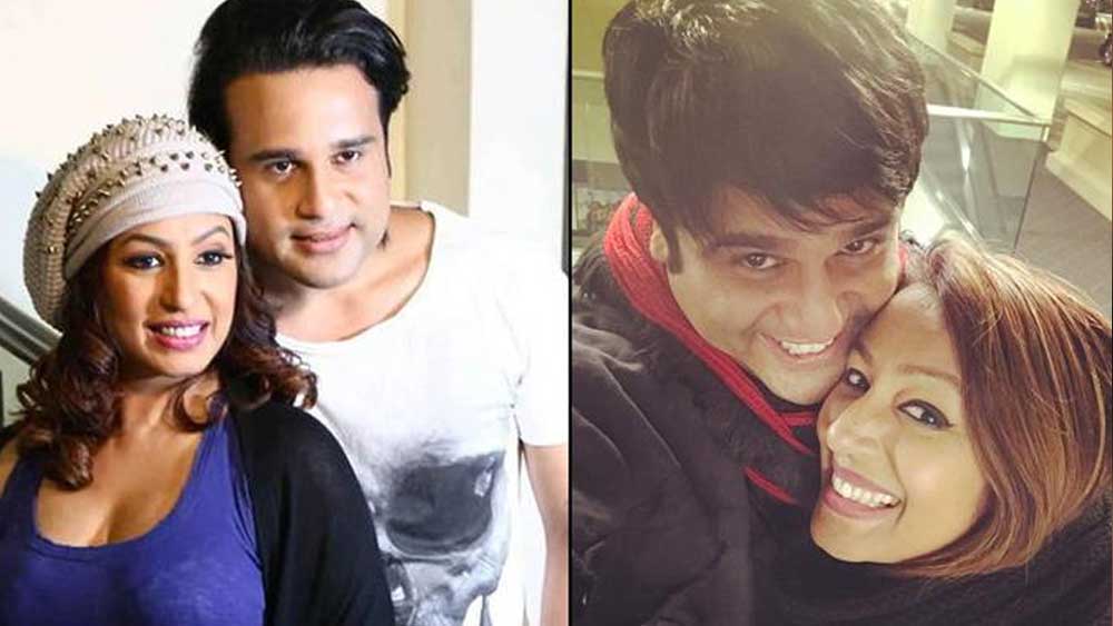 পরে কাশ্মীরা জানান, লাস ভেগাস থেকে গাড়িতে ১ ঘণ্টার দূরত্বে একটি গির্জায় গিয়ে বিয়ে করেছিলেন তাঁরা। এত তড়িঘড়ি বিয়ের সিদ্ধান্ত নিয়েছিলেন যে ঠিক মতো শপিংও নাকি করে উঠতে পারেননি তাঁরা।