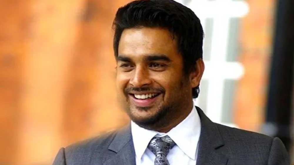 মাধবনকেও পাল্টা ধন্যবাদ জানিয়ে রাজ কুন্দ্রা সোশ্যাল মিডিয়ায় লিখেছেন তিনি অপেক্ষা করছেন কবে মাধবন এবং তাঁর স্ত্রী সরিতাকে স্বাগত জানাবেন এই রেস্তোরাঁয়।