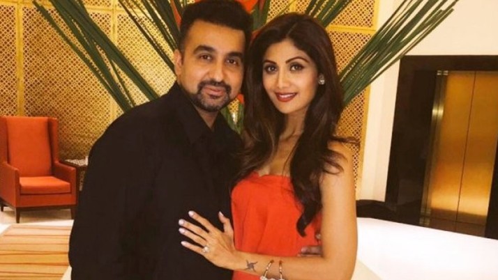 শিল্পা জানিয়েছেন, তাঁর ব্র্যান্ডের পশরায় আধুনিক ফ্যাশনদুরস্ত মহিলাদের জন্য বিভিন্ন সময়ে নানা অনুষ্ঠানে পরার রকমারি পোশাক থাকবে।