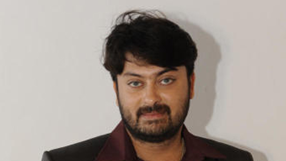 ২০০৮ সালে গুফি পেন্টাল পরিচালনা করেন ‘শ্রী চৈতন্য মহাপ্রভু’ ছবিটি। ছবিটিতে শ্রী চৈতন্যের চরিত্রে অভিনয় করেছিলেন সাহেব চট্টোপাধ্যায়। পরে এক সাক্ষাৎকারে সাহেব জানান পরিচালক গুফি পেন্টালের সঙ্গে কাজ করার দুর্দান্ত অভিজ্ঞতা।