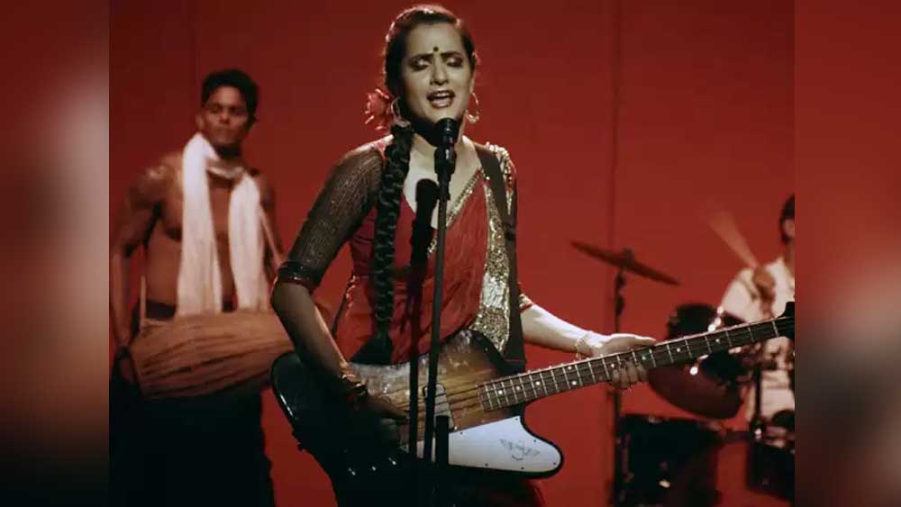 প্রথম থেকেই সোনার ঝোঁক ছিল ফিউশন মিউজিকে। তাঁর কণ্ঠে রিদম অ্যান্ড ব্লুজ, ফ্ল্যামেঙ্কো, হিন্দুস্তানি, বাউল এবং রোমানি (জিপসি) সঙ্গীতের যুগলবন্দি জনপ্রিয় হয়েছিল শ্রোতাদের মধ্যে।