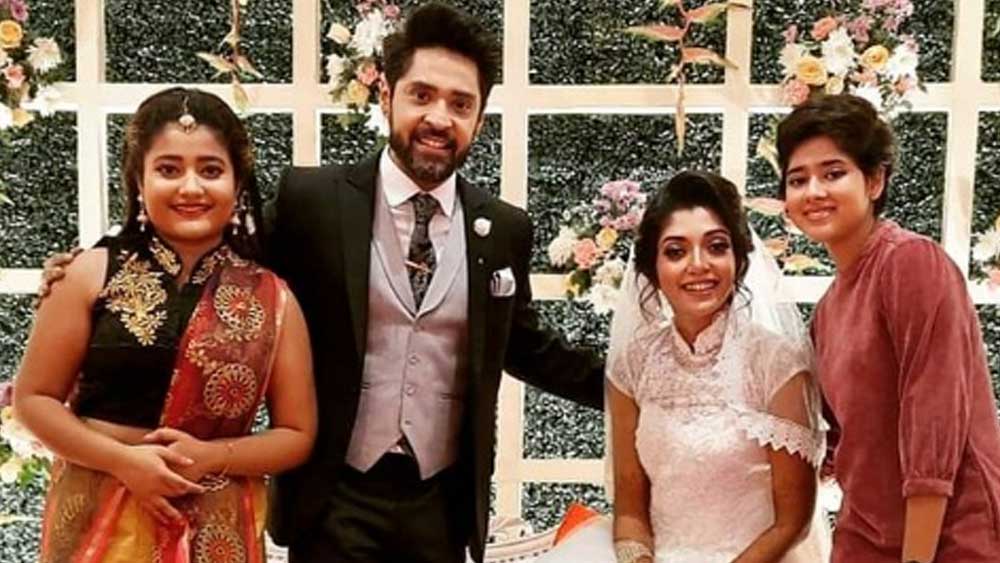 আকর্ষণের কেন্দ্রবিন্দু ছিলেন দিতিপ্রিয়া রায়। পর্দার রানি রাসমণি এ দিন ছিলেন পুরোদস্তুর পশ্চিমী সাজে। প্রসঙ্গত ধারাবাহিকে গৌরব অভিনয় করেন তাঁর জামাই মথুরামোহন বিশ্বাসের ভূমিকায়।