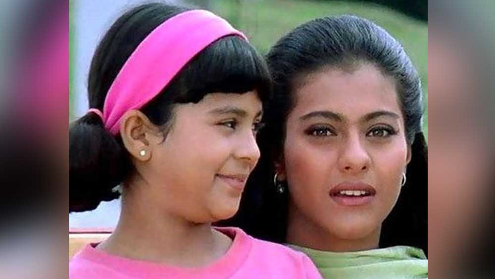 ২০০ জন বাচ্চার সঙ্গে অডিশন দিয়ে সানা মনোনীত হন কর্ণ জোহরের ছবির জন্য। তবে ছবিতে প্রথম অভিনয় নয়, সানার মনে ‘কুছ কুছ হোতা হ্যায়’ আসলে আদ্যোপান্ত একটা সামার ক্যাম্পের স্মৃতি হয়ে আছে।