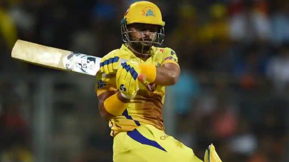 আইপিএল থেকে ৯৯ কোটি টাকা উপার্জন নিয়ে চতুর্থ স্থানে রয়েছেন সুরেশ রায়না। চেন্নাই সুপার কিংস ছাড়া তিনি খেলেছেন গুজরাত লায়ন্সের হয়ে। তবে ২০২০ আইপিএল-এর স্মৃতি তাঁর কাছে তিক্ত। ঠিক কী কারণে চেন্নাই দলের শিবির ছেড়ে এই ব্যাটসম্যান দেশে ফিরে আসেন, তা আজও রহস্যাবৃত। পরে চেন্নাই দলের সাইট থেকেও তাঁর নাম সরিয়ে দেওয়া হয়।