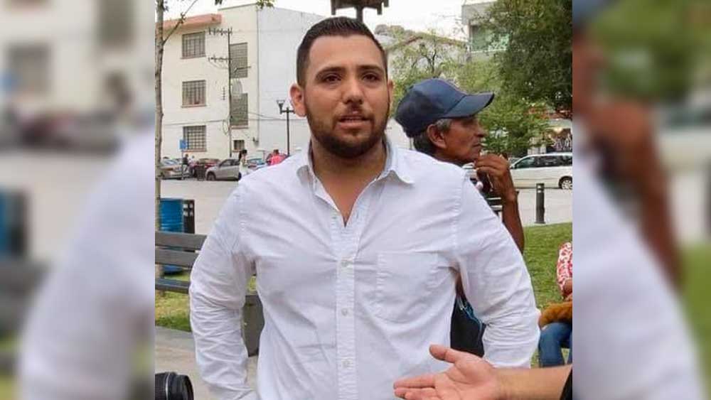 এর পর সামাকে আবিষ্কার করেন মরিয়মের ছেলে লুইস। ঘটনাচক্রে লুইসের দোকানেই টুপি পছন্দ করতে এসেছিল সামা। এ বার আর গ্রেফতারি এড়াতে পারেনি সে।