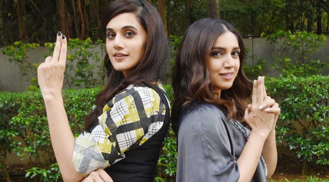 বোনের সঙ্গে মিলেই নিজের নতুন অ্যাপার্টমেন্টের ডিজাইন করেছেন তাপসী। ঘরের প্রতিটি কোনায় ভালবাসা ভরে দিয়েছেন তাঁরা।