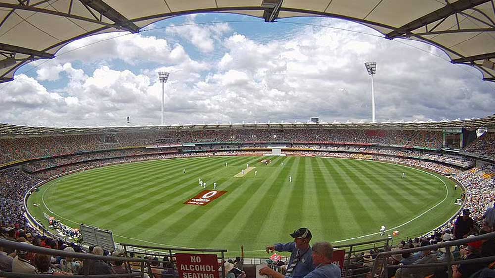 ১৯৪৭ সালের ২৮ নভেম্বর ব্রিসবেনে অস্ট্রেলিয়ার বিরুদ্ধে ৫৮ রানে শেষ হয়েছিল ভারত। এত দিন সেটাই ছিল অস্ট্রেলিয়ার বিরুদ্ধে টেস্টে সর্বনিম্ন স্কোর। যা ভেঙে গেল শনিবার। ১৫ জানুয়ারি থেকে এখানেই সিরিজের শেষ টেস্ট।