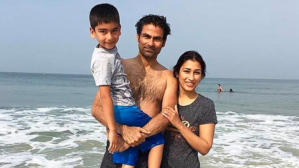 প্রথম সন্তানের জন্মের পরে ২ বছর কেরিয়ারে ব্রেক নিয়েছিলেন পূজা। এ ছাড়া তাঁর কর্মজীবন নিরবচ্ছিন্ন। পূজা জানিয়েছেন তাঁদের ছেলে কবীরও খেলাধূলা পছন্দ করে। নিয়মিত অনুশীলন করে বাবার সঙ্গে।