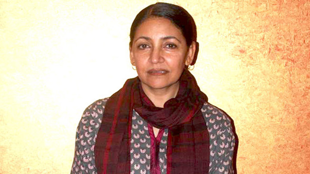 এক সাক্ষাৎকারে প্রকাশ পরে বলেছিলেন তাঁদের সম্পর্কের টানাপড়েনের কারণ দীপ্তির গর্ভপাত। গর্ভাবস্থার শেষ পর্যায়ে নাকি দীপ্তির গর্ভপাত হয়। এর পর থেকেই দু’জনের সম্পর্কে তিক্ততা শুরু। বহু দিন সেই সম্পর্ক স্বাভাবিক হয়নি। পরে অবশ্য প্রকাশ দাবি করেন যে দীপ্তির সঙ্গে তাঁর সম্পর্ক খুবই ভাল। রোজ তাঁরা দেখা করেন বলেও জানান প্রকাশ।