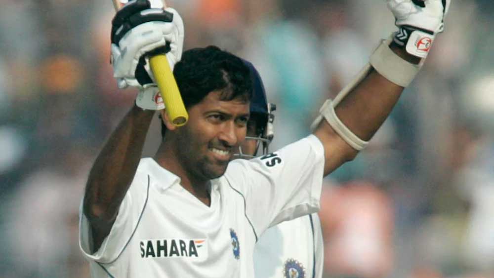 ১৮ বছর বয়সে প্রথম রঞ্জি খেলেন জাফর। প্রথম থেকেই ঘরোয়া ক্রিকেটে তাঁর পারফরম্যান্স চোখ ধাঁধানো।