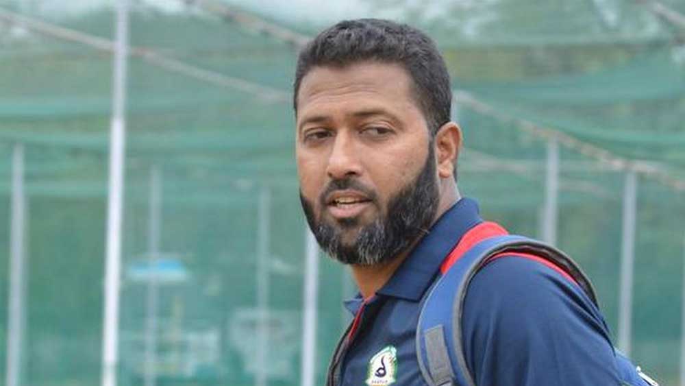 রঞ্জি টুর্নামেন্টে সবথেকে বেশি ম্যাচ খেলার রেকর্ডও তাঁর আস্তিনেই। মোট ১৪৬টি ম্যাচে তিনি দলের প্রতিনিধিত্ব করেছেন। তাঁর পরেই এই জায়গা মধ্যপ্রদেশের দেবেন্দ্র বুন্দেলার। তিনি খেলেছেন ১৪৫ ম্যাচে।