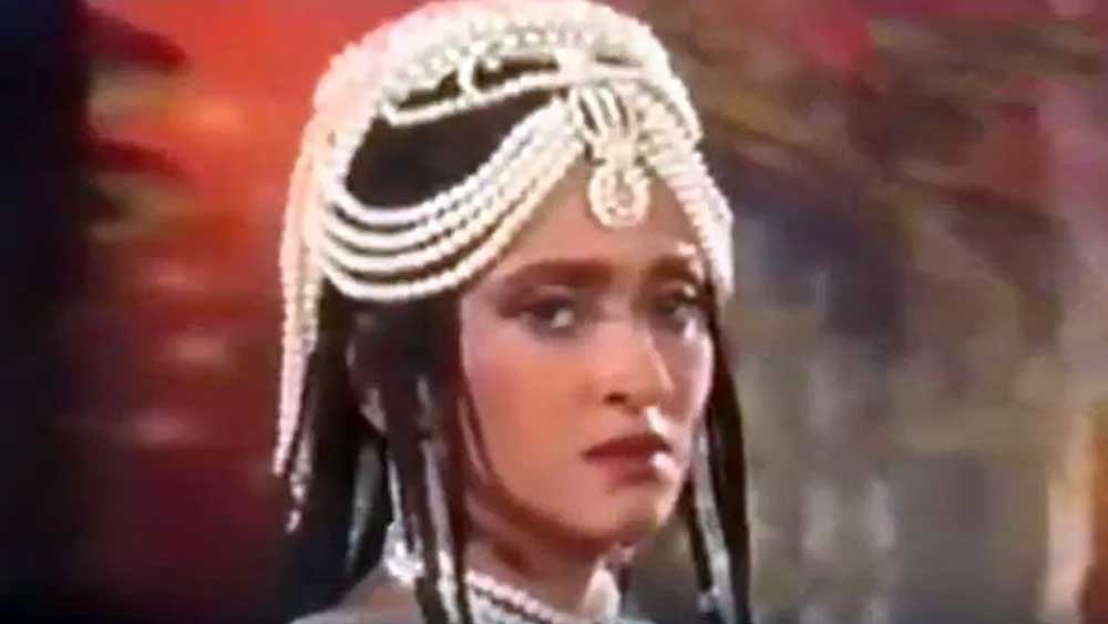 ‘চন্দ্রকান্তা’ ধারাবাহিকে তিনি ছিলেন ‘বিষকন্যা’র চরিত্রে। ধারাবাহিকের জনপ্রিয়তার অন্যতম কারিগর ছিল তাঁর অভিনয়।