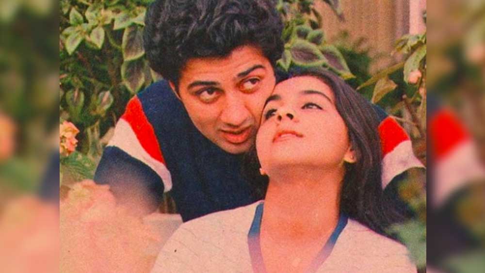 সুন্দরী অমৃতার জন্যও সানির মনে দুর্বলতা ছিল। ছবির সেটে দীর্ঘ ক্ষণ তাঁরা একসঙ্গে কাটাতেন।