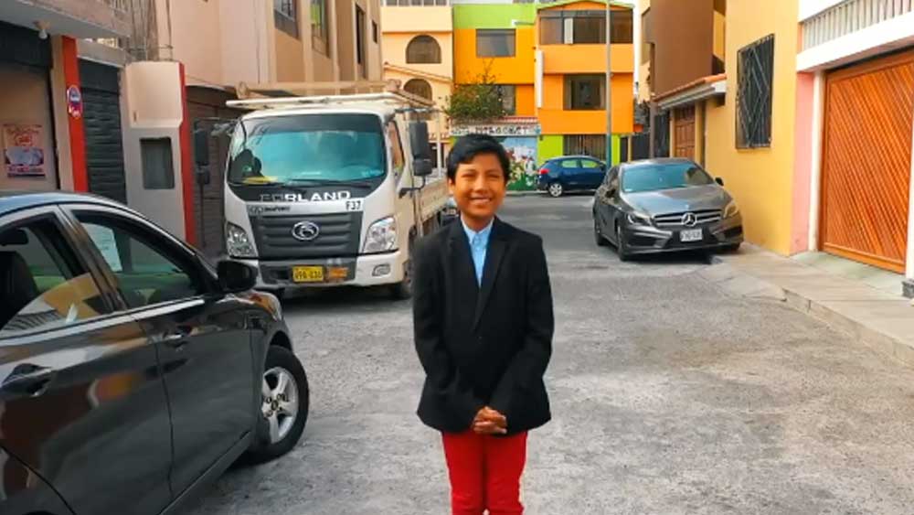 বিশ্বের সবচেয়ে তরুণ ব্যাঙ্কার হোসে অ্যাডলফো কুইসোকালা কন্ডোরি। পেরুর বাসিন্দা হোসে।