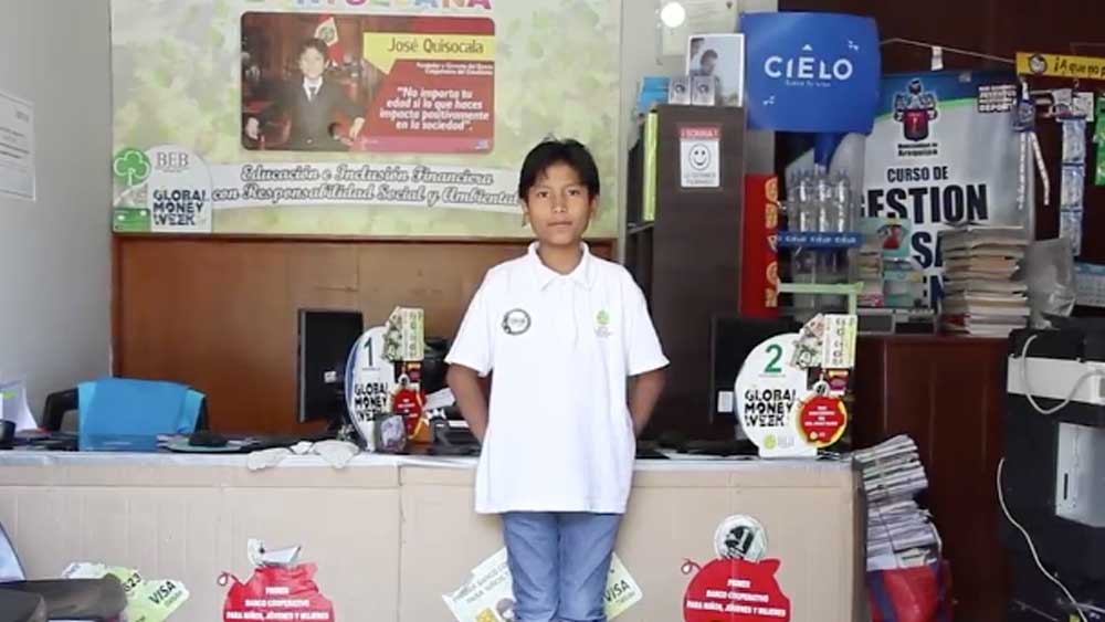 যে যত প্লাস্টিক জমাতে পারবেন সেই মতো তাঁর অ্যাকাউন্টে টাকাও জমবে। সেই সঞ্চিত টাকা ডেবিট কার্ড দিয়ে লেনদেনও করতে পারবেন গ্রাহক।