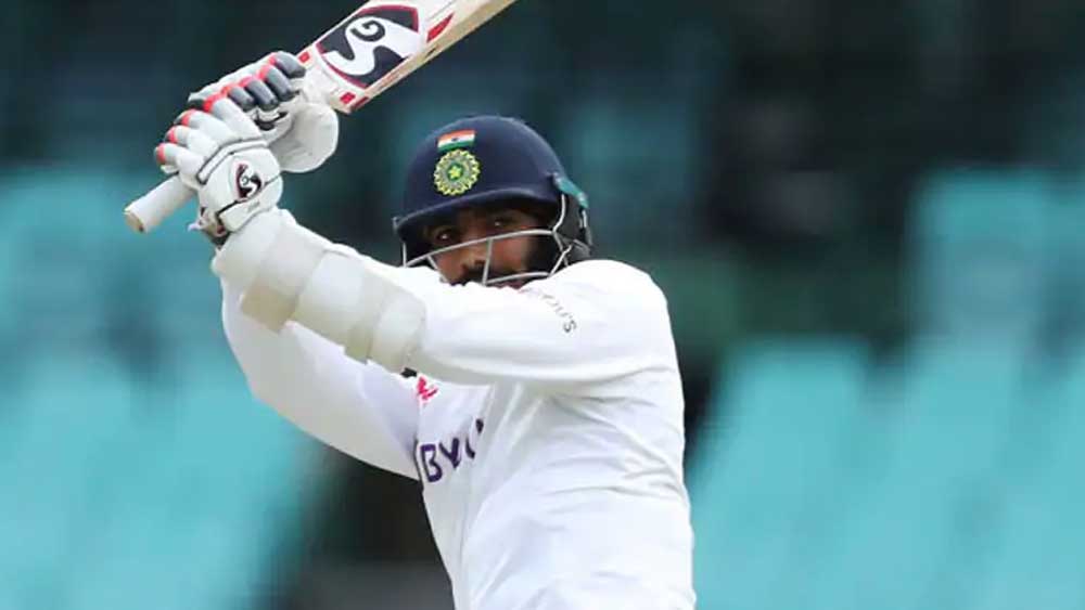 বুমরা খেলেছেন ৪টি টেস্ট, যার মধ্যে রয়েছে শনিবার থেকে শুরু হওয়া বক্সিং ডে টেস্টও। ৯টি একদিনের ম্যাচ এবং ৮টি টি২০। ২১টি ম্যাচ খেলে বুমরা এই বছর পেয়েছেন ১ কোটি ৩৮ লক্ষ টাকা।