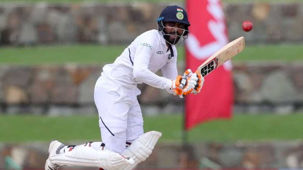 কোটি টাকার তালিকায় প্রায় ঢুকেই পড়েছিলেন জাডেজা। চোটের জন্য অস্ট্রেলিয়ার বিরুদ্ধে শেষ দুটো টি২০ এবং গোলাপি বলের টেস্টে বাইরে বসতে না হলে বছর শেষে ম্যাচ ফি বাবদ তাঁর আয়ও হতো কোটি টাকার ওপরে।