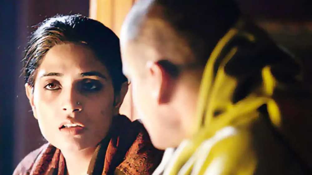 ‘গ্যাংস অব ওয়াসেপুর’ ছবির জন্য ‌অনুরাগ কাশ্যপের এমন এক অভিনেত্রীর প্রয়োজন ছিল, যিনি তরুণী ও মধ্যবয়সি—দুই চরিত্রেই মানিয়ে যাবেন। সেখানেই ‘নাগমা খাতুন’ চরিত্রের জন্য বেছে নেওয়া হয় রিচা চাড্ডাকে। মনোজ বাজপেয়ীর স্ত্রী ও নওয়াজউদ্দিন সিদ্দিকির মায়ের ভূমিকায় অভিনয় করে সকলকে চমকে দেন।