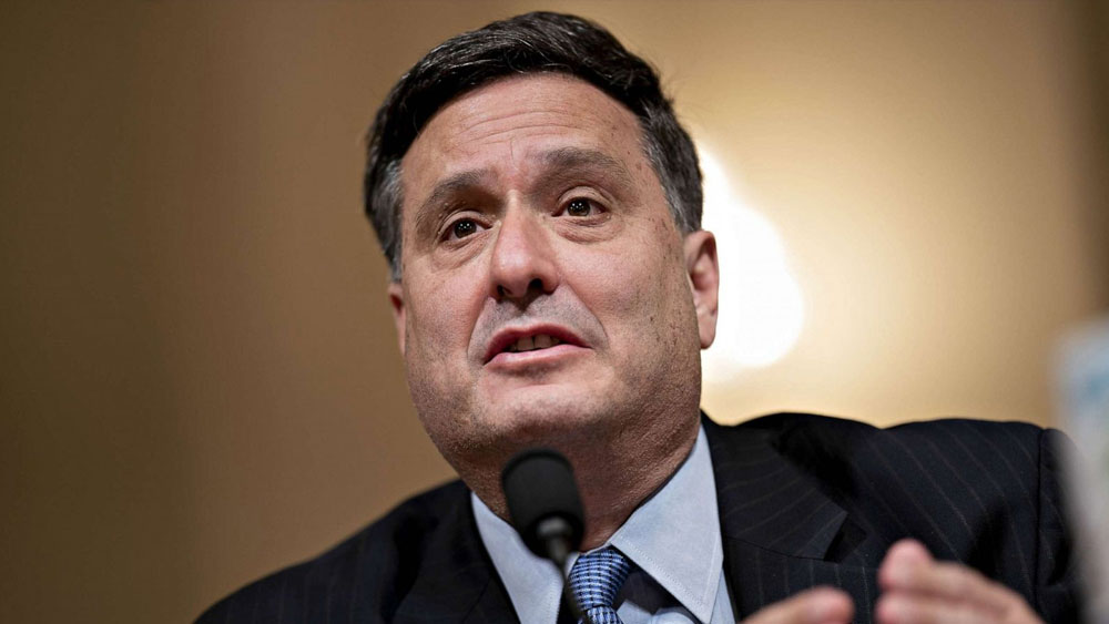 জো বাইডেন এবং কমলা হ্যারিসের ভাবী প্রশাসনে ডিজিটাল মাধ্যমে গুরুত্বপূর্ণ ভূমিকা পালন করতে চলেছে বলে অভিমত হোয়াইট হাউসের প্রতিনিধি রন ক্লেনের।