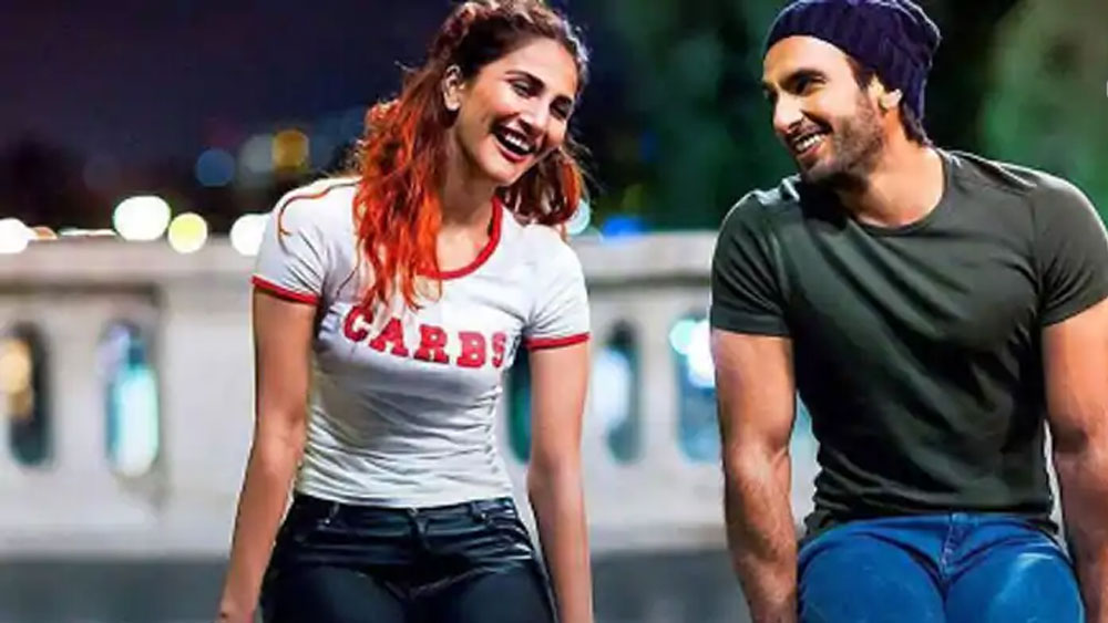 ২ বছরের বিরতির পরে বাণী আবার ফিরে আসেন বলিউডে। অভিনয় করেন যশরাজ ফিল্মস-এর ‘বেফিকরে’-তে। বিপরীতে নায়ক ছিলেন রণবীর সিংহ। এই ছবিতে রণবীর-বাণী জুটির দুরন্ত অভিনয় দর্শকদের মন জয় করেছিল।