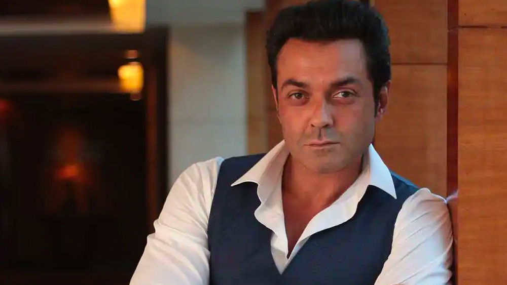 তন্যা-করিনা ঝগড়ার জন্য সুপারহিট এই ছবিতে অভিনয়ের সুযোগ হারান ববি দেওল।