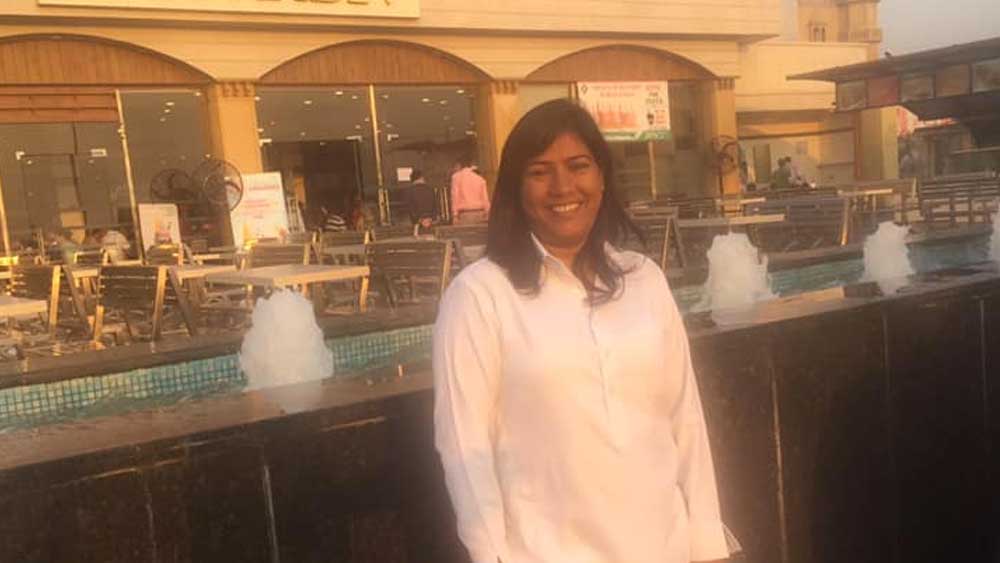 উত্তরে কৌশল বলেছিলেন, ওই ডোবাটা তাঁদেরই থাক। উচ্চবর্ণের লোকজন যেন অন্য পুকুর খুঁজে নেন। এ রকম সপাট উত্তর তিনি দিয়ে এসেছেন জীবনভর। স্কুলের শিক্ষককে জিজ্ঞাসা করেছিলেন, তাঁদেরও কেন সাদা পোশাক দেওয়া হয় না? জীবনের শুরুতেই তিনি বুঝতে পেরেছিলেন ওই আলাদা রঙের উর্দিই বৈষম্যের প্রতীক।