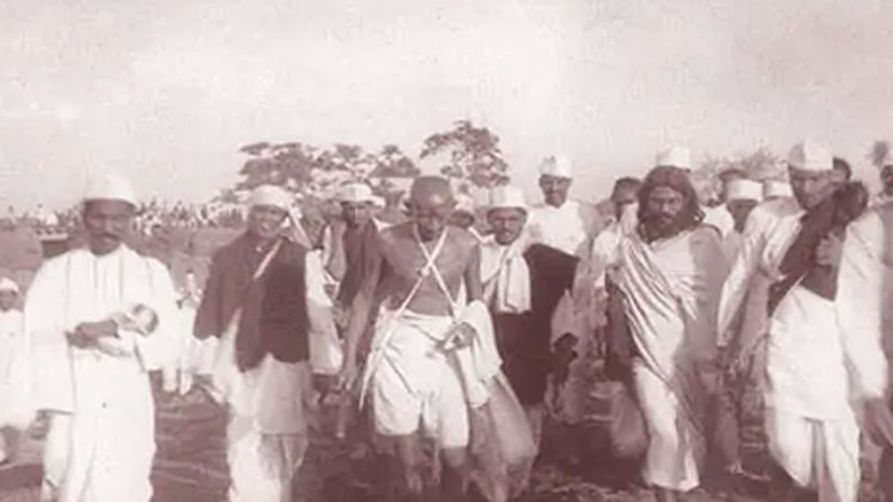 কিন্তু ব্রিটিশদের হাত থেকে ভারতকে মুক্ত করা এবং স্বাধীনতা পরবর্তী কাজকর্মের জন্য পৃথক অন্ধ্রপ্রদেশের দাবি অনেক বছর ধামাচাপা হয়ে গিয়েছিল।