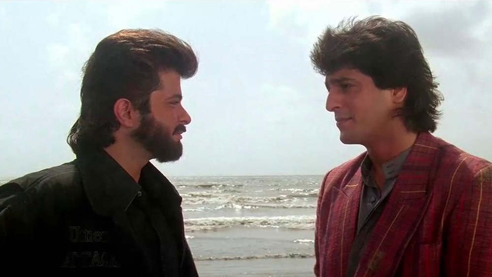 অনিল কপূরের বন্ধু বব্বনের চরিত্রে দর্শকদের নজর কাড়েন চাঙ্কি। এমনকি ১৯৮৯ সালে ‘তেজাব’ ছবির জন্য ফিল্মফেয়ারে ‘বেস্ট সাপোর্টিং অ্যাক্টর’-এর খেতাবের জন্য মনোনীত হন চাঙ্কি।