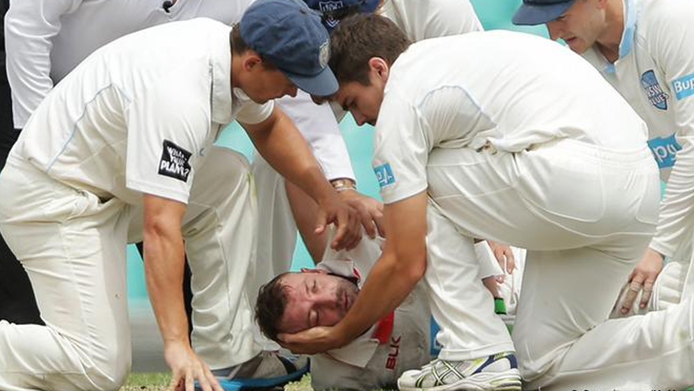 ২০১৯ সালে ক্রিকেটে কনকাশন সাব-এর নিয়ম চালু হয়। অস্ট্রেলিয়ার তরুণ ক্রিকেটার ফিল হিউজের মৃত্যু এর পিছনে যে বড় ভূমিকা নিয়েছিল, তা বলাই যায়। শন অ্যাবটের বলে ঘাড়ে আঘাত লাগে হিউজের। হাসপাতালে নিয়ে গেলে ২ দিন পর মৃত্যু হয় তাঁর। ২০১৪ সালের সেই ঘটনা নাড়িয়ে দেয় ক্রিকেট বিশ্বকে।