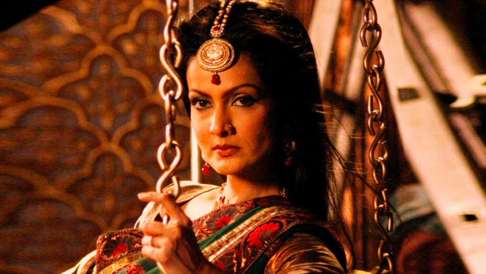 সে সময় তিনি সংবাদ মাধ্যমে জানিয়েছিলেন, নেগেটিভ শেডের কৈকেয়ী চরিত্রে অভিনয় করতে পেরে তিনি খুশি। কিন্তু দূরদর্শনে  রামানন্দ সগরের আটের দশকের ‘রামায়ণ’-ই চিরস্থায়ী হয়ে থেকে গিয়েছে দর্শকের স্মৃতিতে।