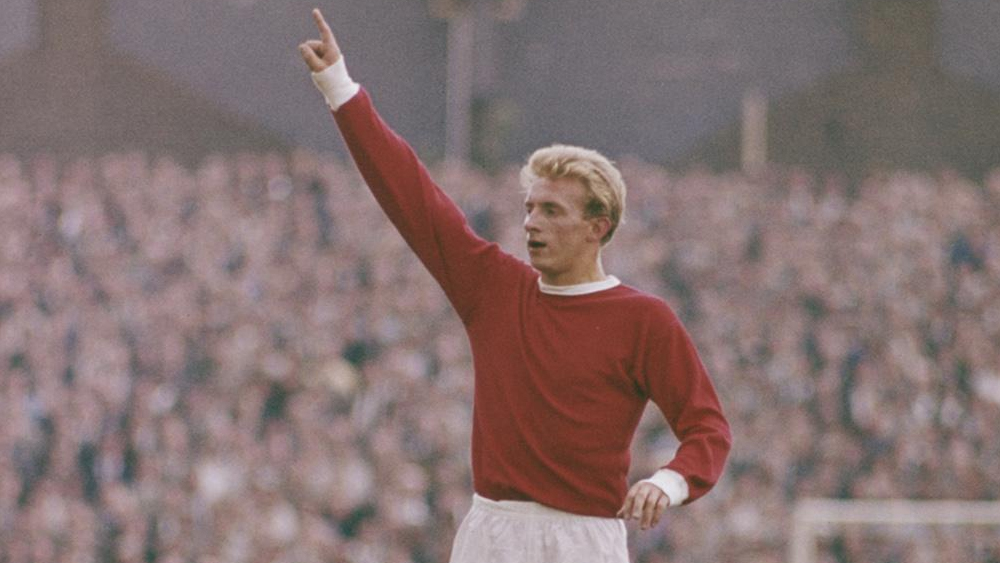 ডেনিস ল: ম্যা়ঞ্চেস্টার ইউনাইটেডে তিনি ‘দ্য ল ম্যান’। ম্যাট বুসবি একাধিক বার বলেছেন, ম্যাঞ্চেস্টার ইউনাইটেডে তিনি যাঁদের প্রশিক্ষণ দিয়েছেন, তাঁদের মধ্যে ডেনিস ল সেরা। ভুলে গেলে চলবে না বুশবির ছাত্রদের মধ্যে রয়েছেন জর্জ বেস্ট, ববি চার্লটনরা।